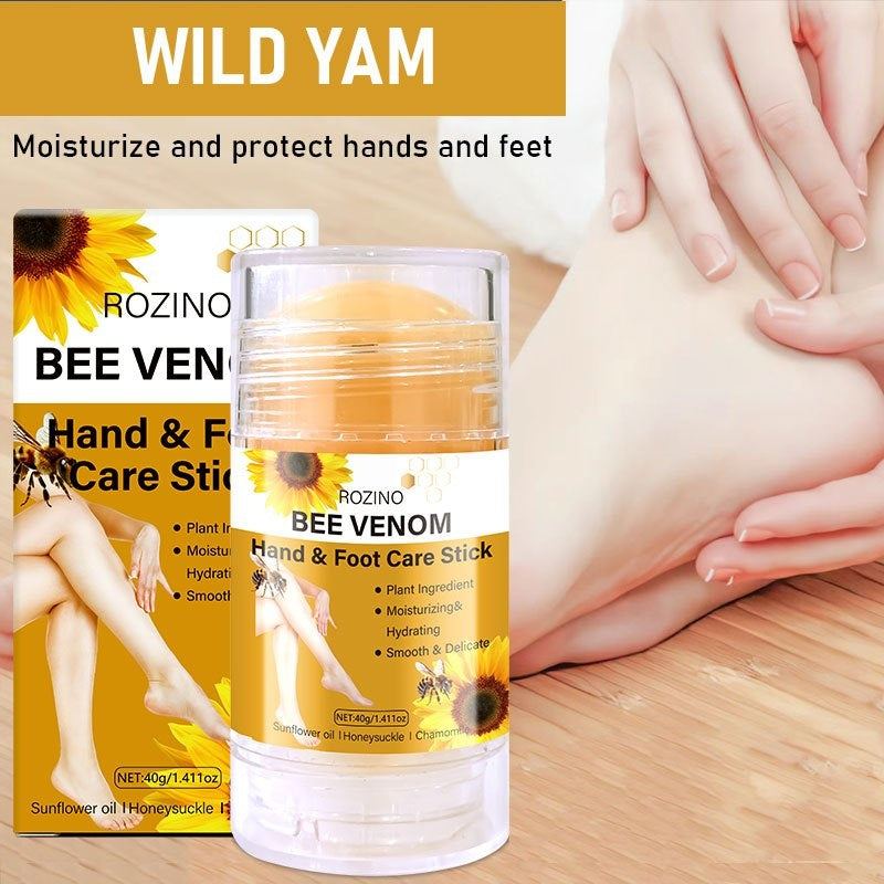 5pcs Bee Venom Care Combination, used for various purposes such as lip, face, neck, hands, feet, and body care. It is moisturizing, comprehensive, lightweight, non greasy, quickly absorbed, gentle and non irritating, portable